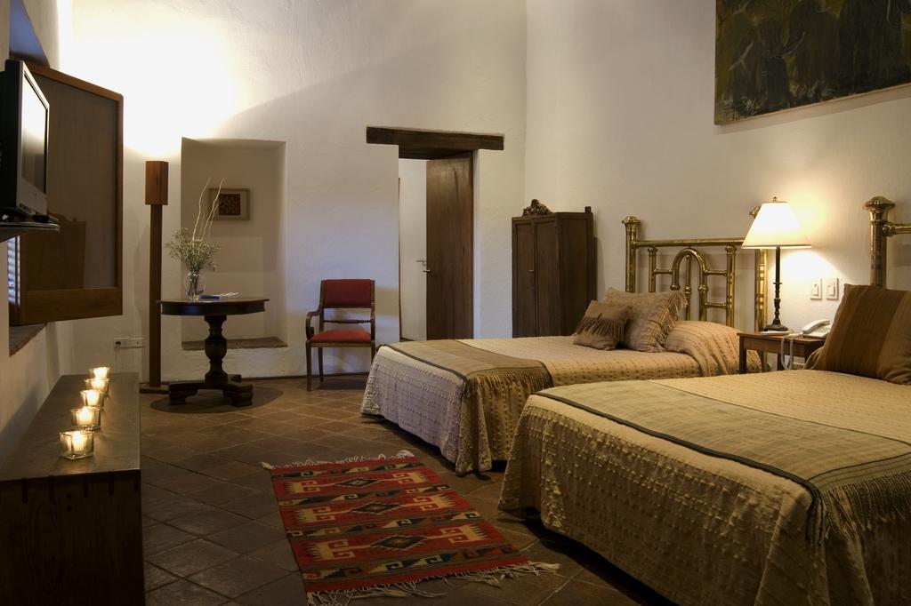 Oaxaca Hotel La Casona De Tita الغرفة الصورة